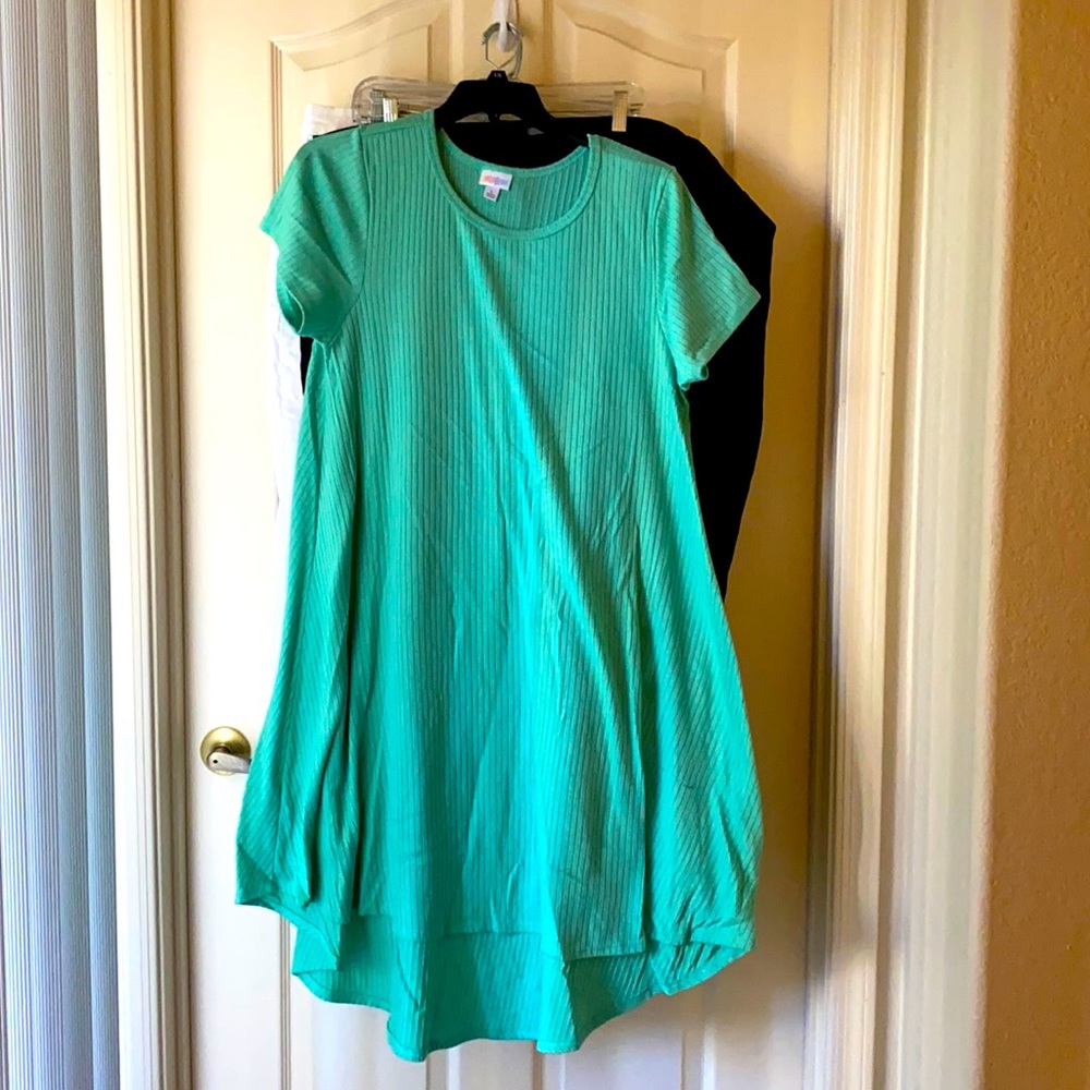 3/$30 SALE LuLaRoe Carly Dress High Low Size Large Mint Green Rib Knit